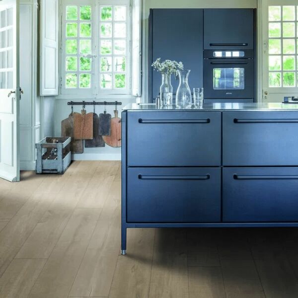 Piso Laminado Quick Step Eligna Wide Carvalho Claro Serrado Q