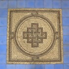 Piso Mosaico Nó De Salomão Com Quatro Lados - 60 Cm