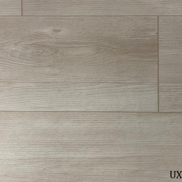 Piso Vinílico Em Manta Amadeirado, Imita Madeira, Residência