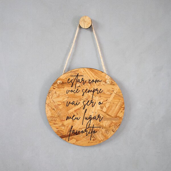 Placa Decorativa Osb Com Corda Sisal Meu Lugar Favorito - 25x