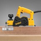Plaina Elétrica Dewalt - 550w/127v - 1,0 Mm