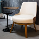 Poltrona Adam Estofada