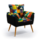 Poltrona Almofadada Beta Sued Estampado Colorido Com Preto Ar