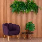 Poltrona Ariel Veludo Uva E Dourada