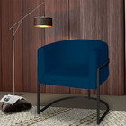 Poltrona Base Industrial Preto Sala De Estar Lety Veludo Azul