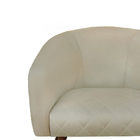 Poltrona Bianca Com Tressê Suede Pés Palito Castanho C05 - D'