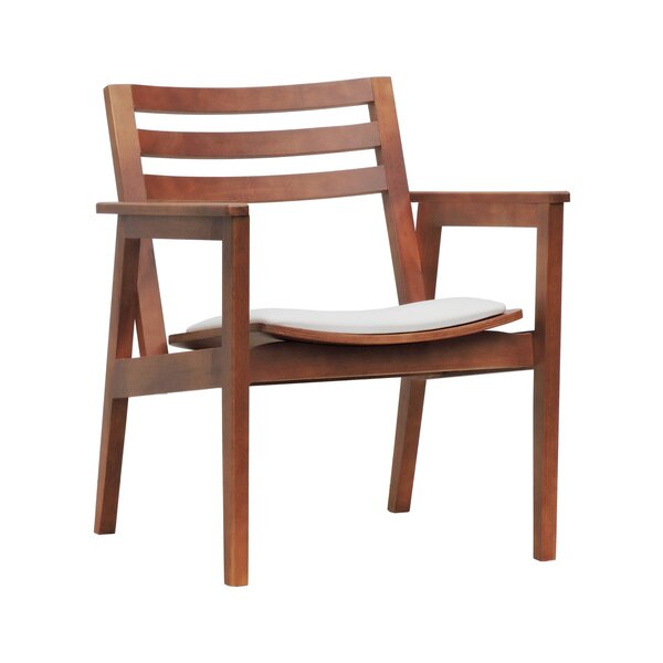 Poltrona Cairo Madeira Maciça Encosto Ripado Assento Anatômic