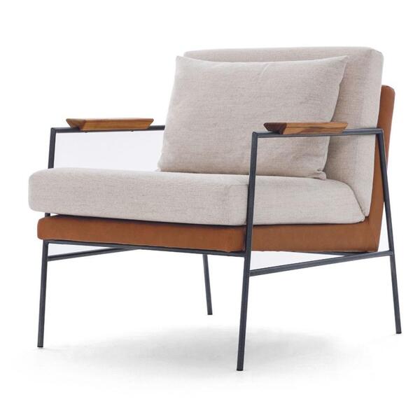 Poltrona Com Braços Herval Mh-3807 Composê Estofado Bege C As