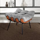 Poltrona Costela Com Puff Base Fixa Para Sala, Quarto Cinza