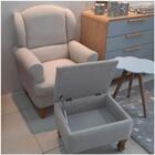 Poltrona De Amamentação Fixa Com Pés De Madeira E Puff Baú Li