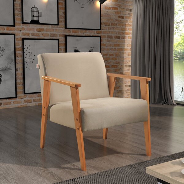 Poltrona De Madeira Eucalipto, Com Braço E Estofada Perla Res