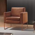 Poltrona Decorativa Base Cobre Couro Caramelo Mel