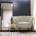 Poltrona Decorativa Crown Pés Palito Ponteira Gold Veludo Beg