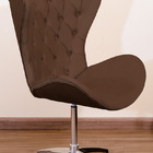 Poltrona Decorativa Egg Pé Giratório De Alumínio Capitonê Mar