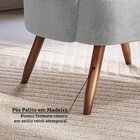 Poltrona Decorativa Estofada E Orgânica Com Pés Palito Guatem