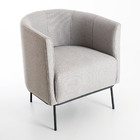 Poltrona Decorativa Florença Tecido Linho Pés Aço Preto Epóxi