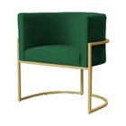 Poltrona Decorativa Luana Veludo Verde Carolina Estofados