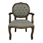 Poltrona Decorativa Medalhão Capitonê Verniz Imbuia E Suede V