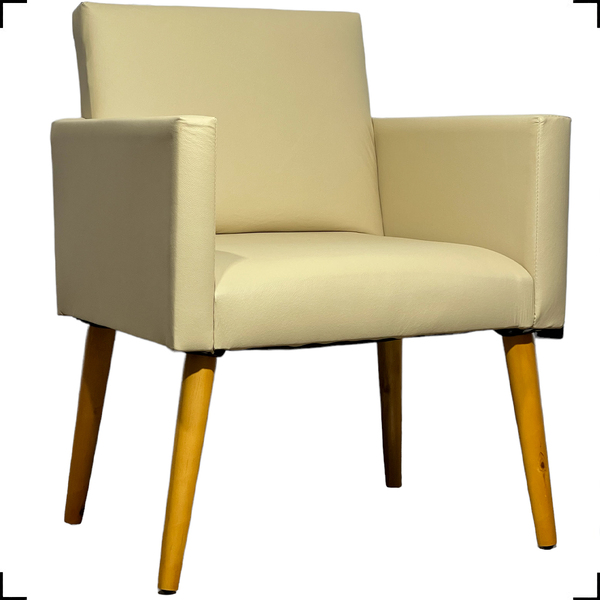 Poltrona Decorativa Para Sala Nina Corino Nude Pé Castanho -