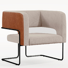 Poltrona Decorativa Scarlett D02 Base Aço Preto Couríssimo Ca