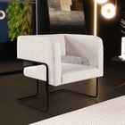 Poltrona Decorativa Scarlett D02 Base De Aço Preto Linho Cru
