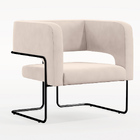 Poltrona Decorativa Scarlett D02 Base De Aço Preto Veludo Beg