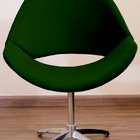 Poltrona Decorativa Vazada Pé Giratório De Alumínio Verde