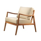 Poltrona Decorativa Veludo Bege Claro Isis