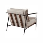 Poltrona Em Estrutura De Metal, Estofada E Almofada Inclusa F