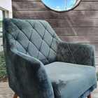 Poltrona Estofada Decorativa Para Quarto Casal 90x75x80cm Em