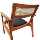 Poltrona Gusty Com Encosto Telinha Assento Anatômico - Amêndo