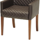 Poltrona Joy Base De Madeira Corano Matelassê Marrom Escuro