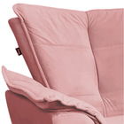 Poltrona Opala Veludo Rosê Pés Palito Castanho