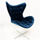 Poltrona Para Sala De Estar Mini Egg Capitonê Tecido Veludo A