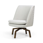 Poltrona Pérsia Composê Jacar Estampado A-425 Com Linho B-415