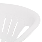 Poltrona Plástico Atalaia Branca 73x53cm