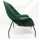 Poltrona Womb Chair Com Puff Linho Verde Base Preta - Poltron