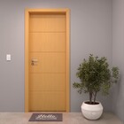 Porta com Batente de Giro de Madeira Sarrafeada Decorada Pintura UV Curupixá Vivace Lado Direito 2,10x0,70m Artens