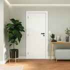 Porta com Batente de Giro de Madeira Sarrafeada Lisa Pintura UV Branco Vivace Lado Direito 2,10x0,90m Artens