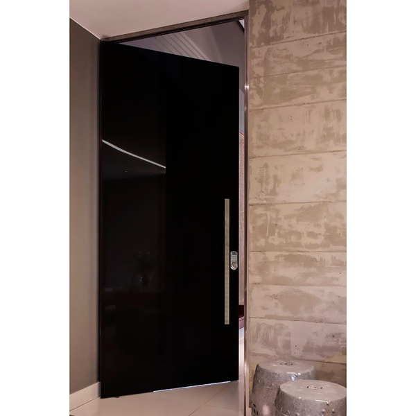 Porta com Batente Pivotante de Vidro Preto com Estrutura de Alumínio com Fechadura Digital 2,38x1,45m Nox Portas