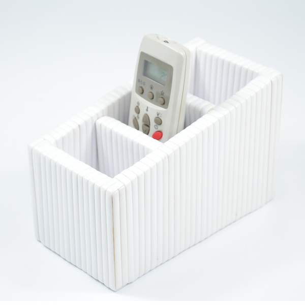 Porta Controle Branco Quarto Grecia 3 Divisões Branco Fibra