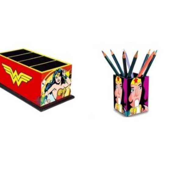 Porta Controle Decoração Mulher Maravilha + Porta Treco