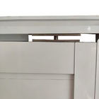 Porta De Alumínio Pivotante Branco Com Puxador, Friso E Visor