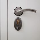 Porta De Segurança De Giro Pintura Eletrostática Branca Lado