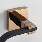 Porta Papel Higienico Quadrado Preto e Rose Parede de Banheiro