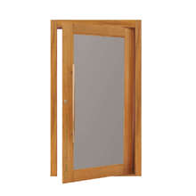 Porta Pivotante Panoramica Com Vidro Incolor Montada Em Madei