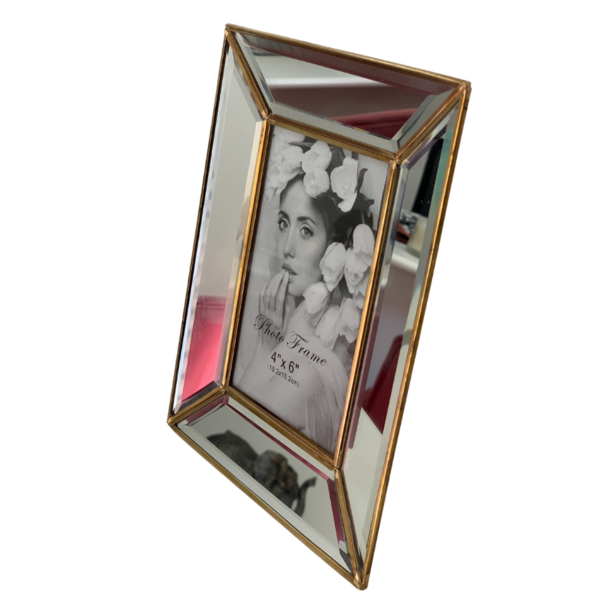 Porta Retrato Espelhado Com Detalhes Dourado Grande