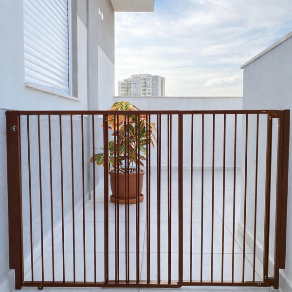 Portão De Correr Com Altura De 85 Cm E Largura Regulável De 8