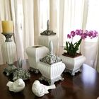 Pote / Vaso Pequeno De Cerâmica Off-white - Canelado Com Tampa