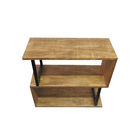 Prateleira Suspensa Com Suportes Em Metalon E Base Em Madeira